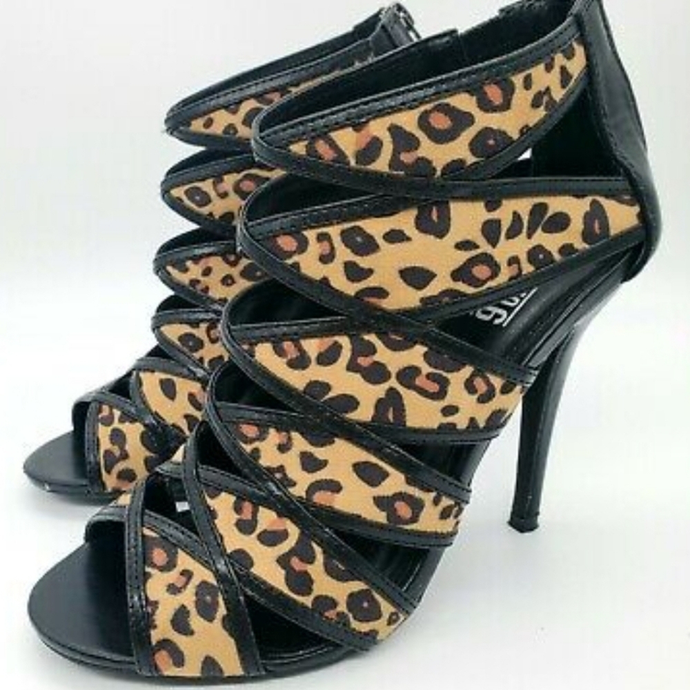 Mix No. 6 Charlize Leopard Black Cut Out Bootie
